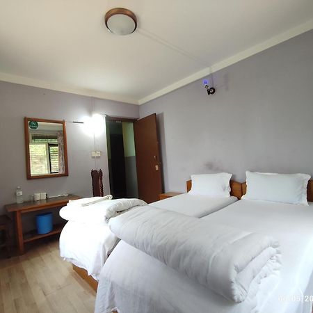 Hotel Mount Paradise Нагаркот Екстериор снимка