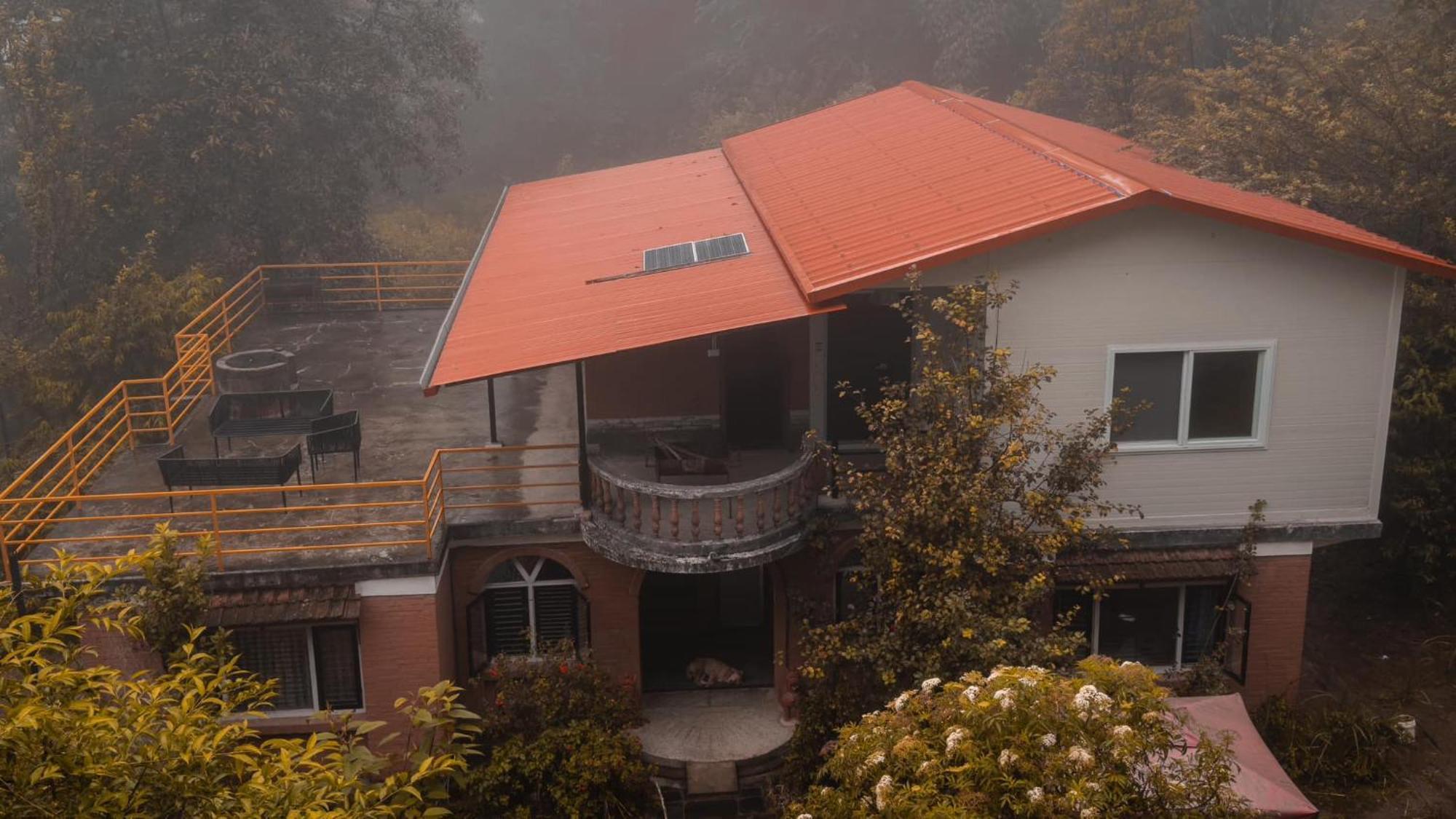Hotel Mount Paradise Нагаркот Екстериор снимка