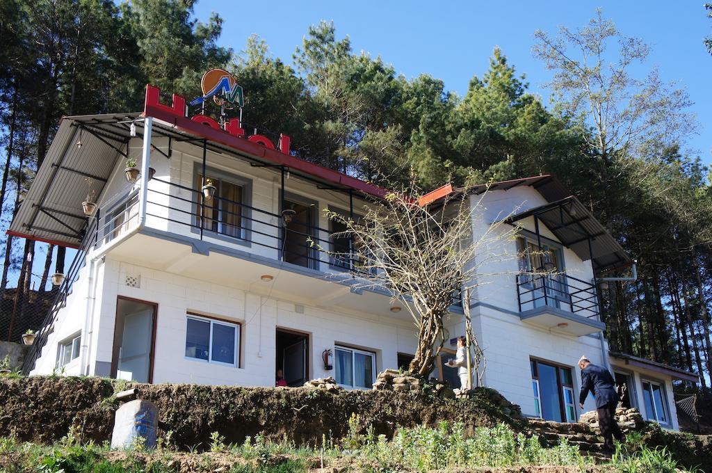 Hotel Mount Paradise Нагаркот Екстериор снимка