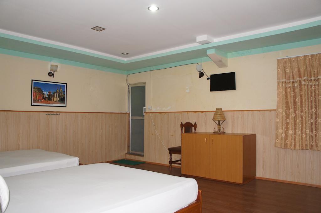 Hotel Mount Paradise Нагаркот Екстериор снимка