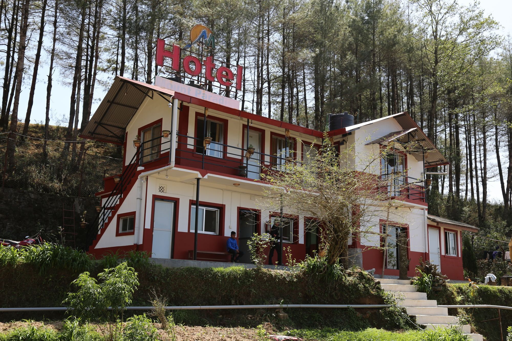 Hotel Mount Paradise Нагаркот Екстериор снимка