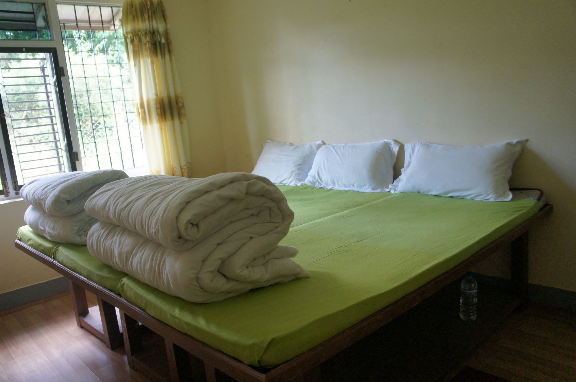Hotel Mount Paradise Нагаркот Екстериор снимка