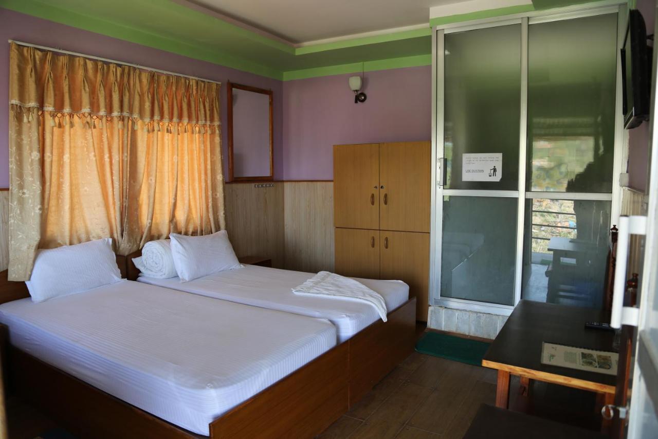 Hotel Mount Paradise Нагаркот Екстериор снимка